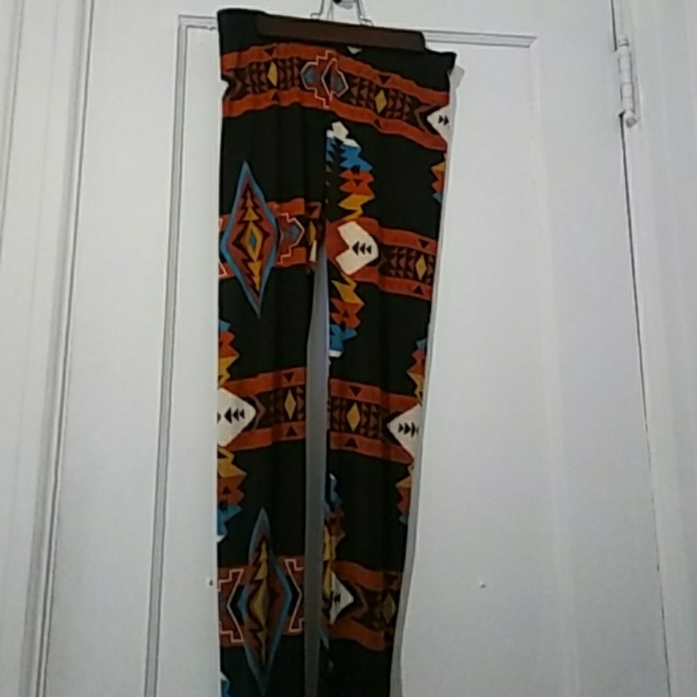Navajo inspired leggings